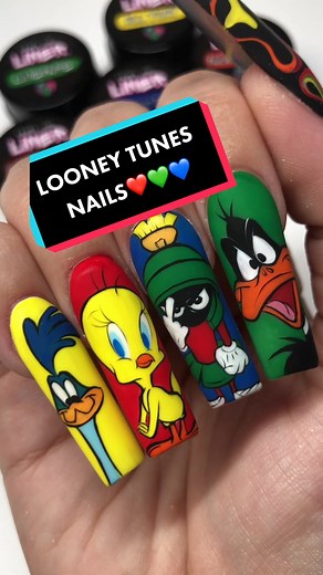 Discover Your Favorite Looney Tunes Character! Tweety Nail Art Tutorial ❤️