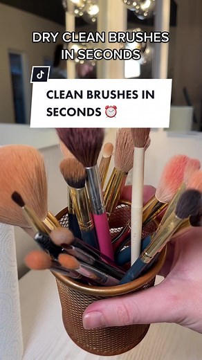 ISO Clean Brush Cleaner: Quick & Easy Makeup Brush Cleaning