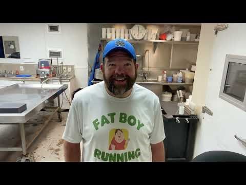 How do you become an autopsy tech