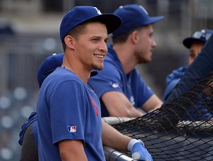 Dodgers Injury Update: Corey Seager Healing From Fractured Hand Faster Than Expected