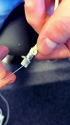 [TUTO] Comment reparer un Câble iPhone en 10 secondes ! (résolu)