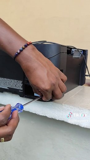 Solución Rápida para Almohadillas Llenas de Epson L3210