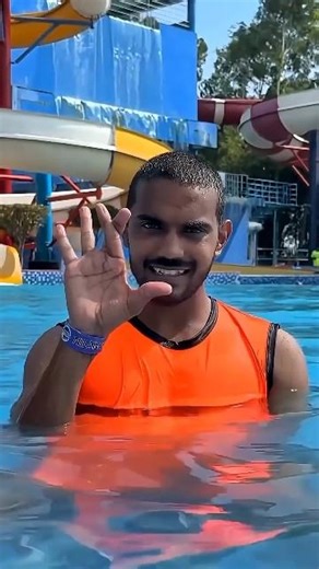 midu echoing viral song 😜 crazy finger magic trick 😨 #shorts #trending #music #magic