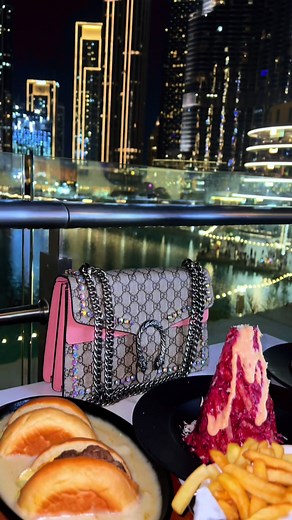 Dinner with a view ✨ #dubai #burjkhalifa #fountains #food