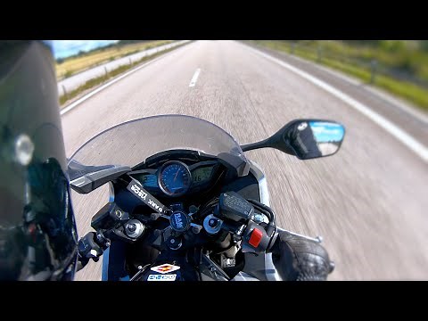 Honda VFR1200F Test Ride and Specs