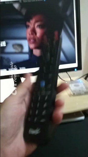 Controle remoto ClaroTV+ acende os botões microfone e now isso consome muita pilha? #controleremoto