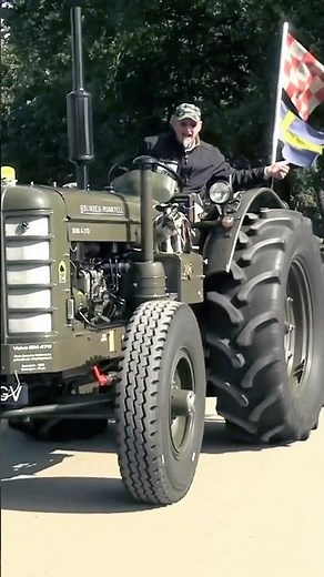 Double Bison Power! BM 470s Roll By!