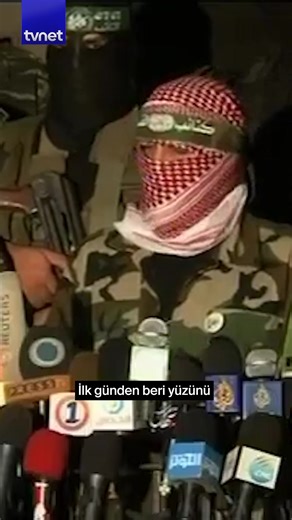Direnişin Sözcüsü Ebu Ubeyde aslında kimdi? İsrail'in tespit etmesine rağmen 20 yıl bulamadığı adam: Ebu Ubeyde veya asıl adıyla Huzeyfe Semir Abdullah el-Kehlut. Cibaliya Mülteci Kampı'ndan Kassam Tugayları'nın sözcüsü olmaya uzanan hayatı, aslında İsrail'in gözü önünde yaşanmıştı | TVNET