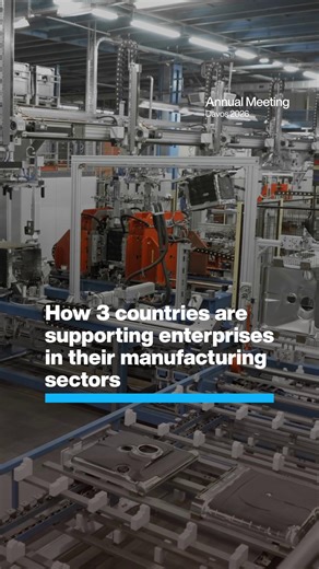 From Singapore’s plan to boost sustainable production and trade, to Ireland’s national upskilling programme, here are some enterprising interventions across the manufacturing sector. Geopolitics, the energy transition and technological acceleration now move in tandem, reshaping where and how the world makes, moves and trades. A new report gives an overview of the supply chain landscape, and offers a dual playbook, to both business and government, for navigating structural volatility. Read the Wo