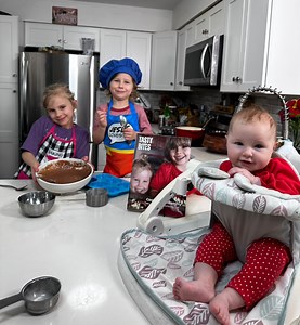 Making the gluten-free donuts recipe from our cookbook 🍩 | CookingwithSammy