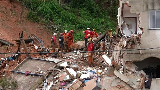 Recovery efforts in Juiz de Fora, Brazil, after heavy rains hit the country's southeastern state of Minas Gerais, leaving at least 22 people dead. #brazil #rain #flood #disaster #climate Keep up with the latest news from around the world: https://www.reuters.com/ | Reuters