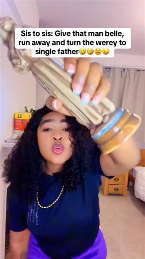 Abimbola Omoyemi on Instagram: "Eh pappy must not see this video ooo. He will be like when did you do all of these in my room?😂😭🙈😂 And I know my fans will be tired to defend me with this caption and video say I no Dey smoke or drink🤣😩😭🙈🏃🏻‍♀️‍➡️🏃🏻‍♀️‍➡️🏃🏻‍♀️‍➡️ #oyinlomodiamond #musician #music #artist #entertainment"