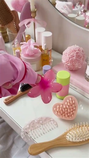 Step Shower Routine Every Girl Should Follow 💧 #ShortsHonest | Product Reviews