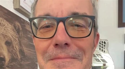 How I Convert Over 40% of Subscribers Into Paid Subs