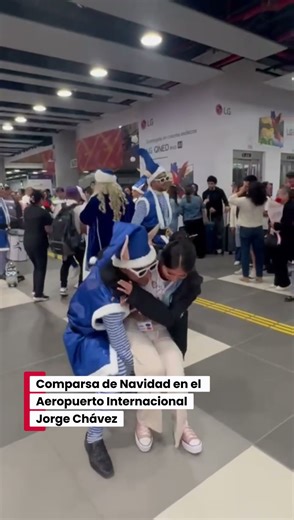 🎄 Comparsa de Navidad en el Jorge Chávez