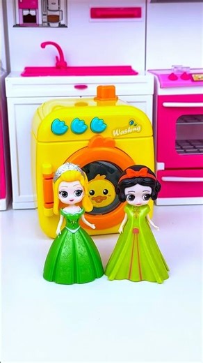 satisfying with unboxing miniature elsa frozen disney princess toys | asmr videos #shorts #princess