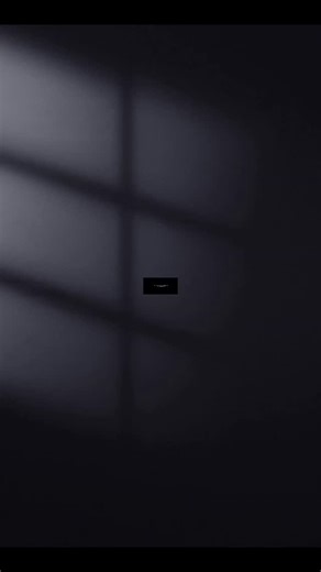 Seven | UI Developer on Instagram: "Interactive mouse trail effect using pure HTML, CSS & Javascript 🚀 UI interactions matter. #frontenddeveloper #webdevelopment #Javascript #UIDesign #Seven"