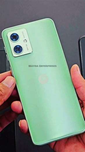 Unboxing Motorola G54