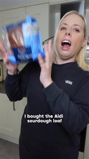 Lianne Macfarlane | Money + Mumlife UK on Instagram: "🍞 Bread Winner?! 🍞 In a video giving a whole new meaning to the term bread winner, I’m taste testing Aldis Sourdough Toasting loaf and comparing it to my favourite, Jason’s Ciabattin. I will say from the outset I didn’t believe this Aldi find was going to knock Jason’s off the top spot, despite some of you telling me you love the budget friendly Aldi version! The sad news is, it didn’t! Sorry Aldi, I still love you but this one’s not a swap