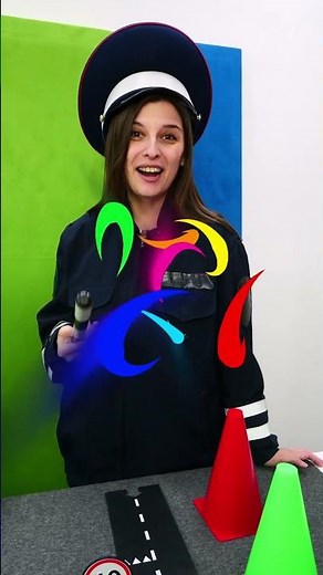 ⛔⚠️🚙 Мини кукла на машине Dreameez сдала или провалила экзамен на права?! Игры для девочек