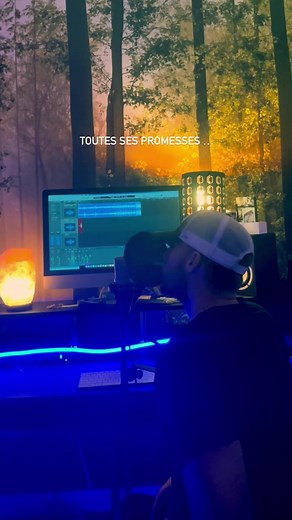 Tunnel d’or / Aaron ✨ #pourtoi #fyp #foryou #love #live #sad #piano