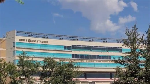 Jones AT&T Stadium retrofitted to accommodate Musco Total Light Control technology system