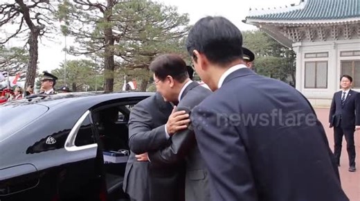 S.Korean, Indonesian leaders discuss resource cooperation amid Mideast war