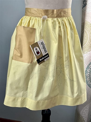 Apron DIY Embroidery Printed Pattern Half Length Vintage Collectible - Etsy