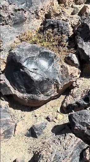 Pumice and obsidian on the caldera floor