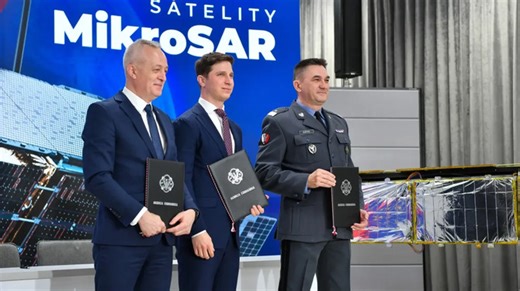 Trzy polskie nanosatelity wojskowe PIAST i pierwszy satelita MikroSAR lecą w kosmos. To dopiero początek | PurePC.pl