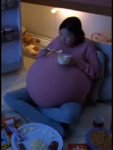 Midsection Ballooning: Causes and Solutions