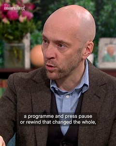 33K views · 83 reactions | As he embarks on his new magic show, illusionist Derren Brown reveals what he loves about performing and how his magic has evolved over time. 彩 | This Morning | Facebook