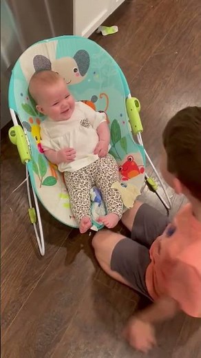 Funny Baby Siblings Making the Cutest Faces Ever! #baby #short #siblings