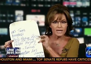 Palin Bashes ‘Cowardly’ Obama Distracting From Scandals, Shows Off ‘Redneck Version̵ ...