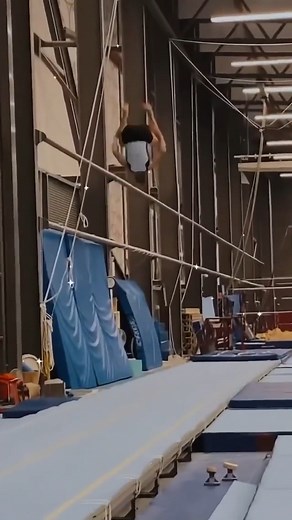 INSANE Ethan McGuinness tumbling compilation 🔥🔥🔥🔥🔥🔥 Video: @bestgymnastics/Instagram @ethan_tumbler | International Gymnast Magazine