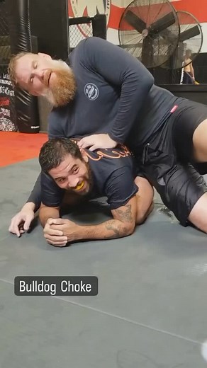 THE BULLDOG CHOKE WITH “THE WARMASTER,” JOSH BARNETT! @joshlbarnett • Repost from @joshlbarnett • “Catch Wrestling’s ‘Bulldog Choke’.” • • ✅➡️ FOLLOW @joshlbarnett FOR MORE! • • CATCH WRESTLING MAGAZINE 📖 @snakepitusa @snakepitusamma @catchwrestlingfederation #catchwrestling #lutalivre #bjj #wrestling #mma #grappling #jiujitsu #brazilianjiujitsu #sport #judo #muaythai #boxing #bjjgirls #fighter #submissiongrappling #ufc #Adcc #martialarts #bjjlifestyle #catchascatchcan #chokes #training #jiujit