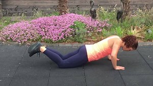 HIIT mit Stationentraining im schönen Wellnessgarten! | Fitness Island