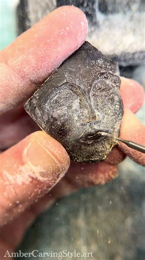 Carving a Realistic Face in Natural Baltic Amber 👤 #Handmade #Art #Craftsmanship #CreativeProcess