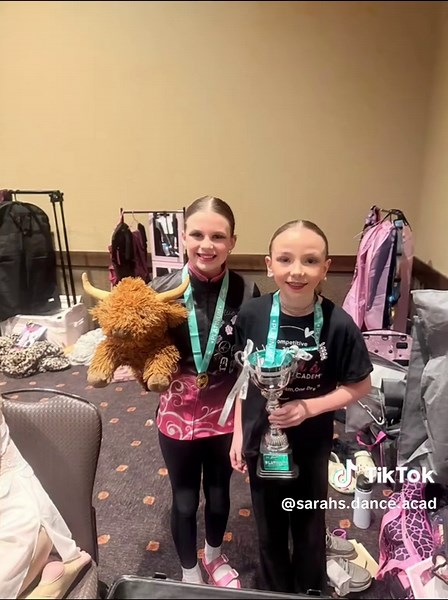 Another incredible (and busy!) weekend at Showstopper Dance Competition! ✨ We are beyond proud of all of our dancers—it’s been so special watching your growth shine on stage. You represented SDA with such confidence, passion, and heart, and we couldn’t be prouder! 💖 A huge THANK YOU to our amazing team and our dedicated dance moms for keeping everything running so smoothly all weekend long—we truly couldn’t do it without you! And to our entire dance family, thank you for your love, cheers, and
