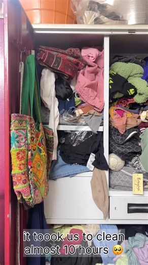 Preeti Mishra | on Instagram: "serial cleaner @shra_mishra in the house… It took us almost 10 hours to clean. She literally, systematically arranged my whole fucking drawer like magic. ✨ And in between all the cleaning and clothes segregation, bahut zyada chaos hua. Not even exaggerating. Like seriously kaafi zyada chaos. 😮‍💨 Wait for Part 2…"