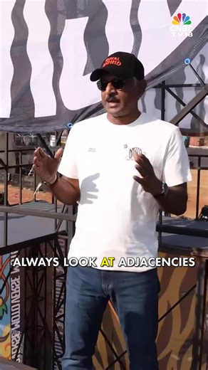 "The era of big bikes is getting over!" That's a big statement coming in from Royal Enfield CEO B Govindrajan as he speaks with Parikshit Luthra. He tells CNBC-TV18 that riders increasingly prefer motorcycles they can “control & enjoy”. The focus is now on the 250cc–750cc middleweight segment, where the co sees strong long-term growth. #Watch #RoyalEnfield #RECEO #BigBikes #Motorcycles #AutoNews #BikeMarket #PremiumMotorcycles #CNBCTV18Digital | CNBC-TV18