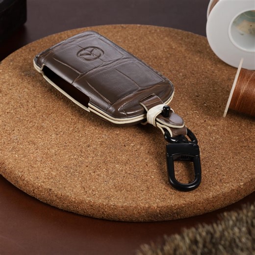 Personalized Mazda Leather Key Fob Cover, Custom Handcrafted Car Key Case, Mazda 3 6 CX5 CX30 CX9 Accessory, New Car Gift for Him and Her - Etsy UK