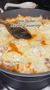 This one’s a keeper! https://www.stephreallife.com/one-pan-cheesy-ravioli/ your family will love this skillet cheese-y ravioli! Recipe above #oneskilletdinner #easymeals #familyfriendlydinner #weeknightmeals | Steph Gigliotti Real Life Recipes