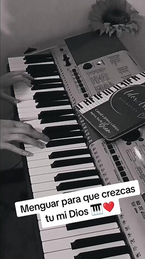 tutoriales completos en FB (AdorArte - Melodías) #melodia #piano #Dios