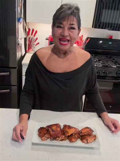 Chicken with a brown sugar and orange marmalade glaze. One of the most delicious chicken dishes you will make. Big Flavor and Perfect for busy nights. #chicken #weeknightmeals #easyrecipe