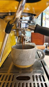 2.1M views · 7.9K reactions | Cafe video transitions ☕️ @mario.prawira #cafephotography #mobilephotography #tips #transitions | CameraSetup | Facebook