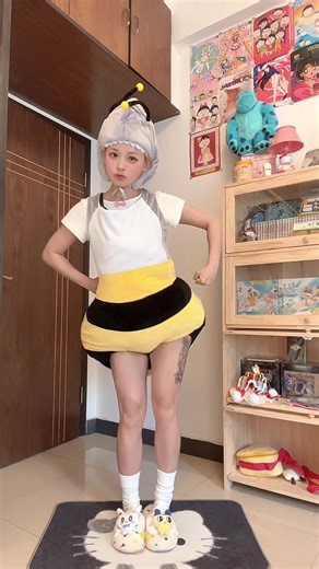 Bee Robot🐝🍯🤖#robot #doll #popping #dance #cute | Robot