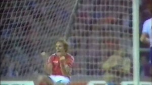 22K views · 424 reactions | Klar til EM ✅ Stærk modstander i testkamp ✅ Vi forbereder os til UEFA EURO 2020 på Wembley mod England gbeng  Læs mere her: https://www.dbu.dk/nyheder/2019/november/herrelandsholdet-moeder-england-paa-wembley-i-em-test/ #ForDanmark #ENGDEN | Herrelandsholdet | Facebook