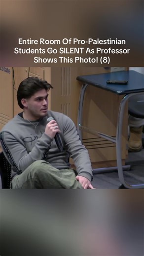 Entire Room Of Pro-Palestinian Students Go SILENT As Professor Shows This Photo! (8)