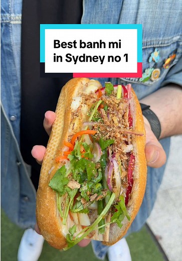 The BEST banh mi in Sydney! We asked “where’s the best banh mi in Sydney?” and 82 of you guys responded with your favourite places! We’ve been trying your top 10 votes and we’re FINALLY at NUMBER 1 😎 It should come as no surprise…. Top Ryde Baker’s House in Ryde! A standard pork roll here comes with: 🥖 Cold cuts 🥖 Pate 🥖 Mayo 🥖 Cucumber 🥖 Carrot 🥖 Radish 🥖 Coriander 🥖 Red onion 🥖 Crispy onion 🥖 Special seasoning sauce Now efficiency isn’t one of the strong points here, but that’s tota